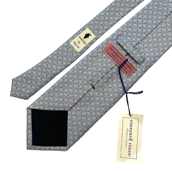 NEW Vineyard Vines Silk Tie Mens 58x3.5 Blue Golf Novelty Print Handmade Necktie - Picture 5 of 9
